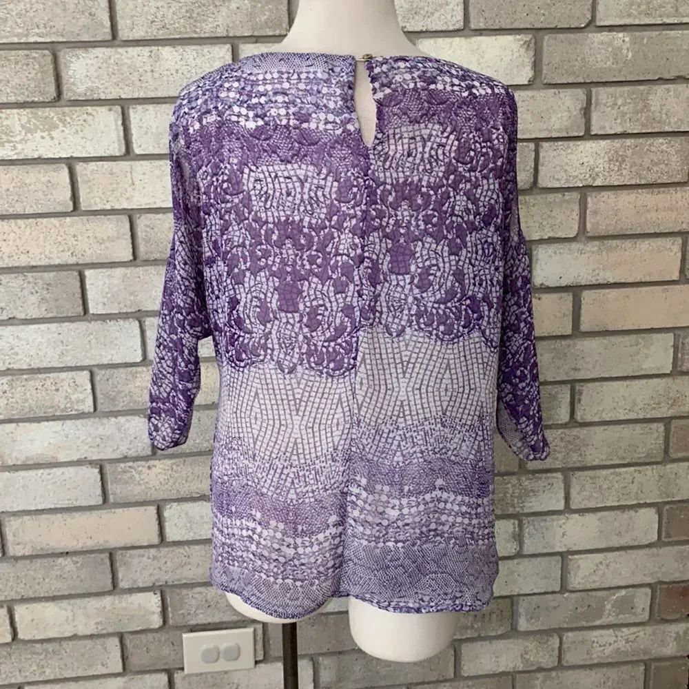 3for$20 blouse small - Picture 2 of 4
